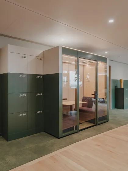 Meeting Boxes and Lockers Suez Offices Carpet Tile Collection Haze